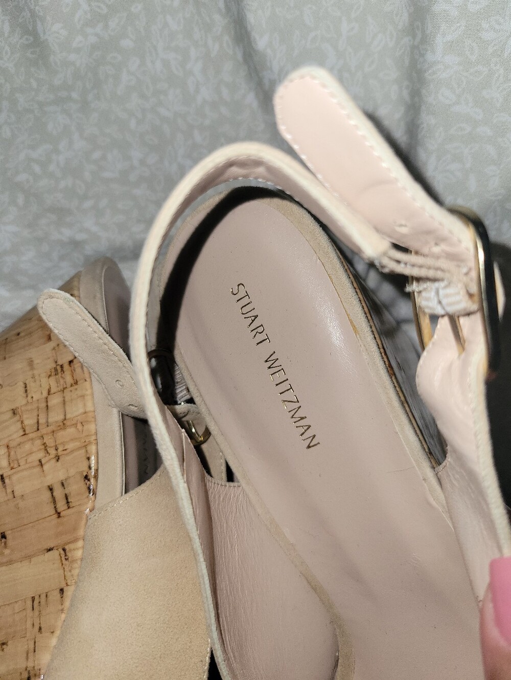 Stuart Weitzman - Picture 2 of 4
